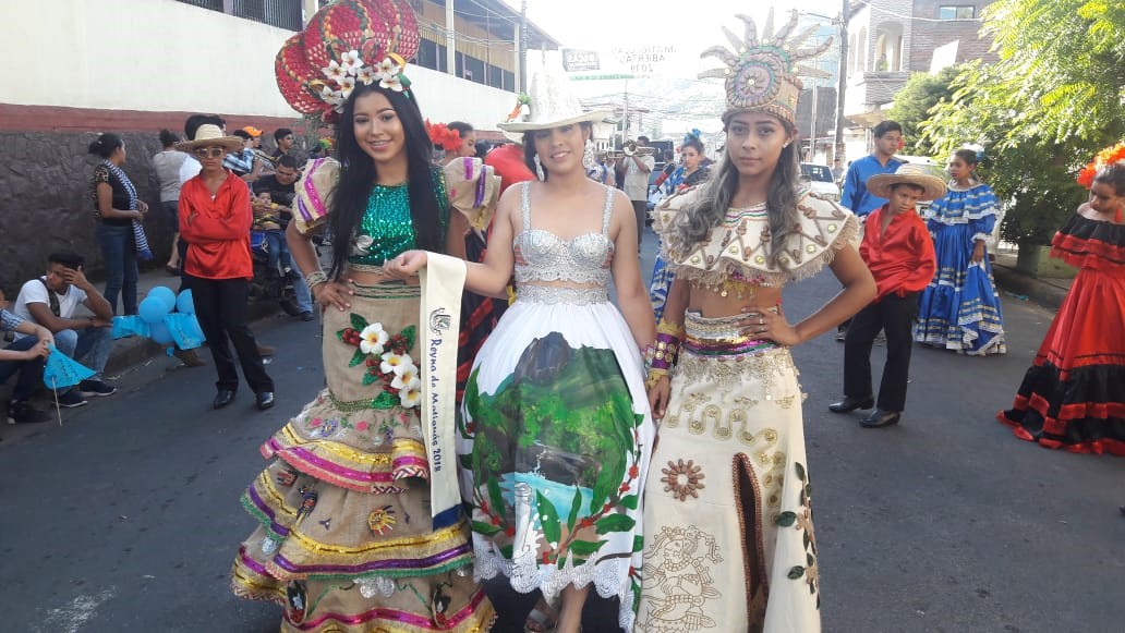 REINAS1